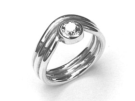 Sterling silver ring with diamond